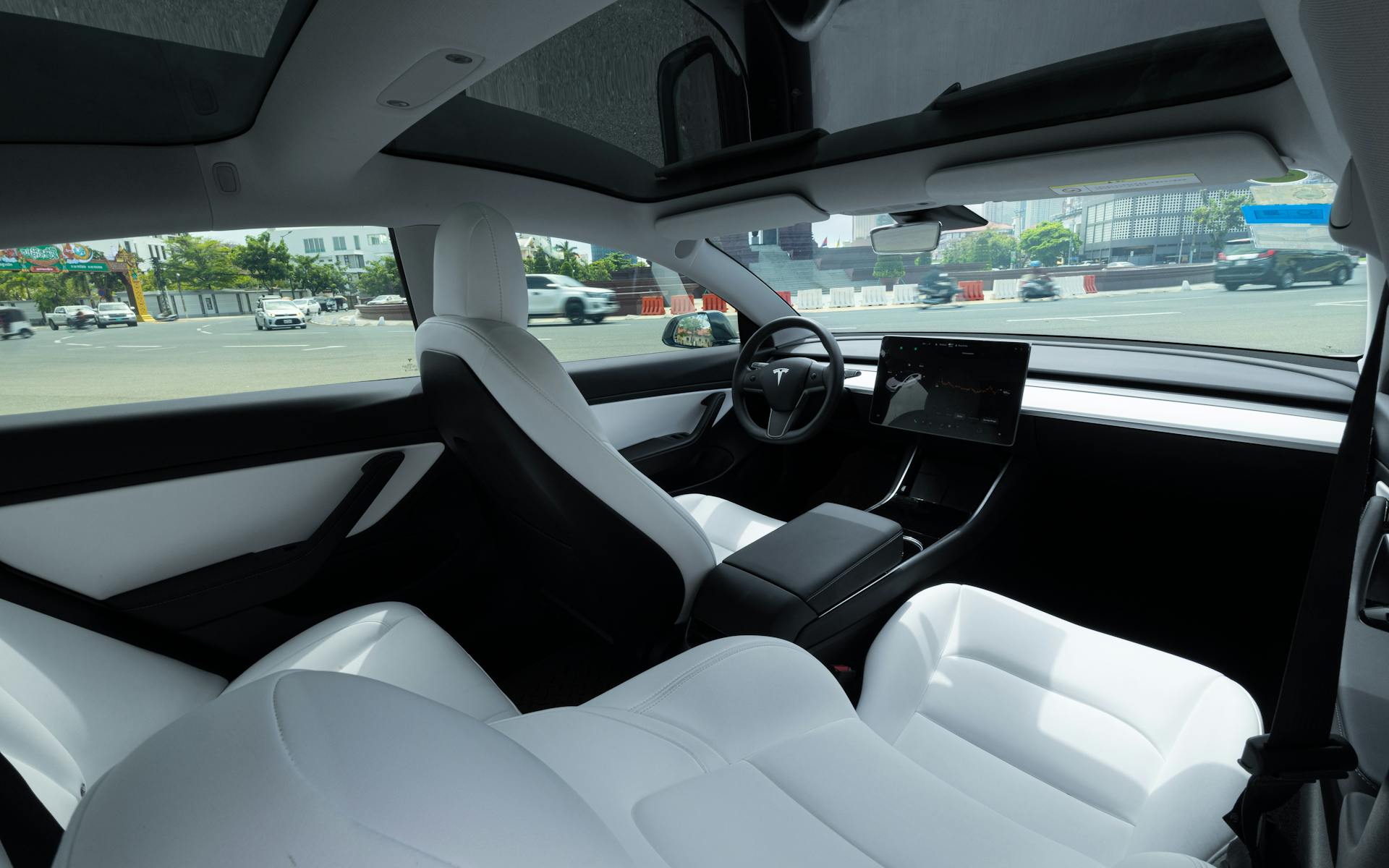 Tesla-supercharger