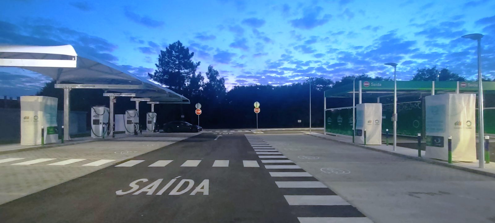 Novidade! Mais 12 postos de carregamento super-rápido (300 kW / 400 kW) em Fátima (saída A1)
