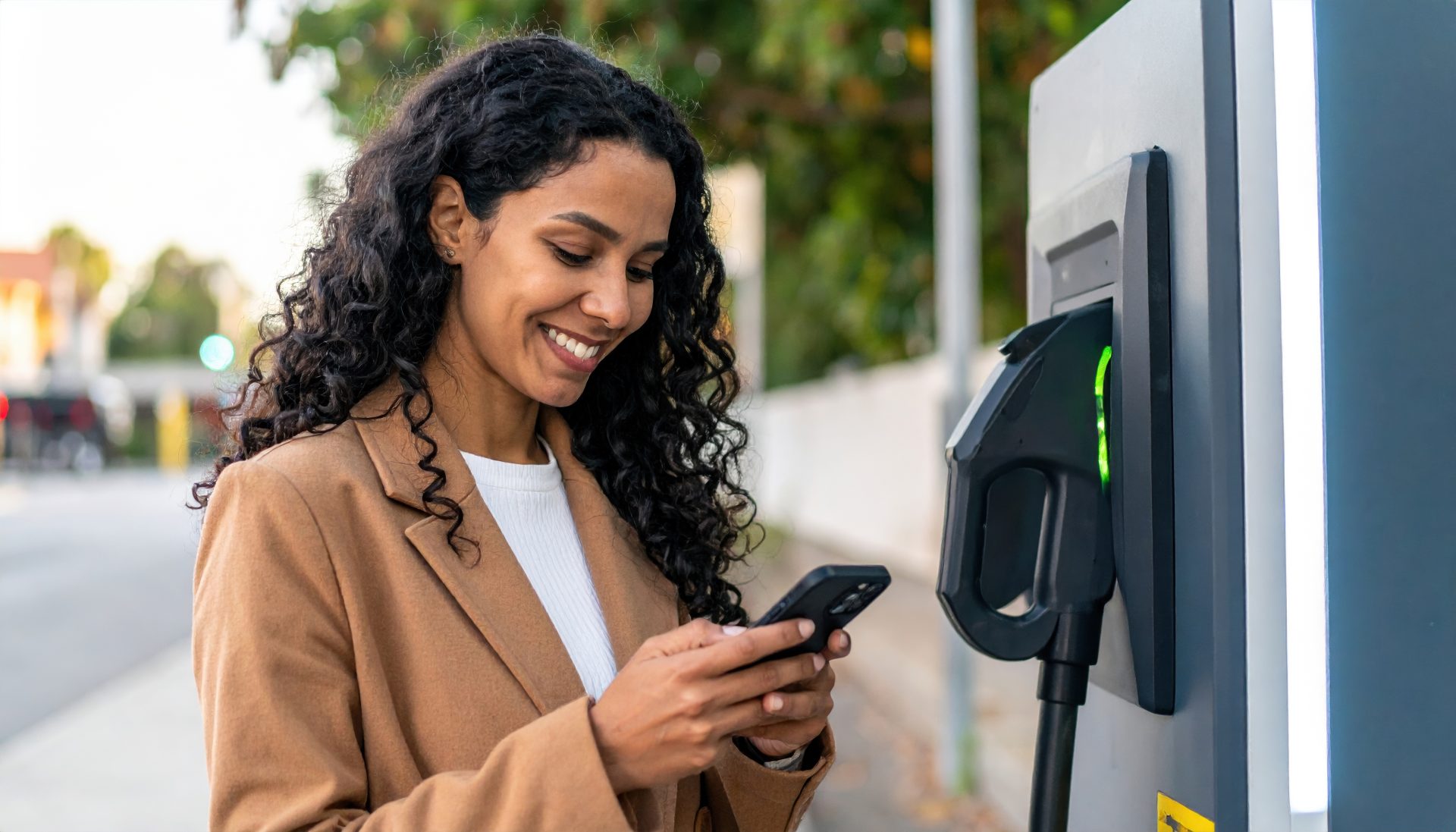 Plan2Charge: app inteligente para carregamento de veículos elétricos em Portugal