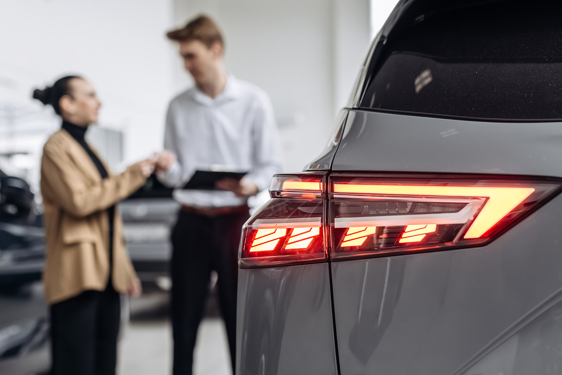 Novo incentivo para compra de carros elétricos em 2026 pelo Fundo Ambiental