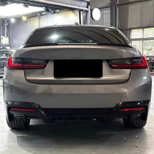 BMW i3 (2022-2025) - aileron carbono e acabamento Gloss Black