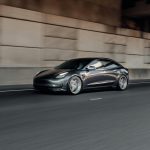 Tesla Model 3 ultrapassa 610 mil quilómetros com bateria original e reforça confiança na mobilidade elétrica