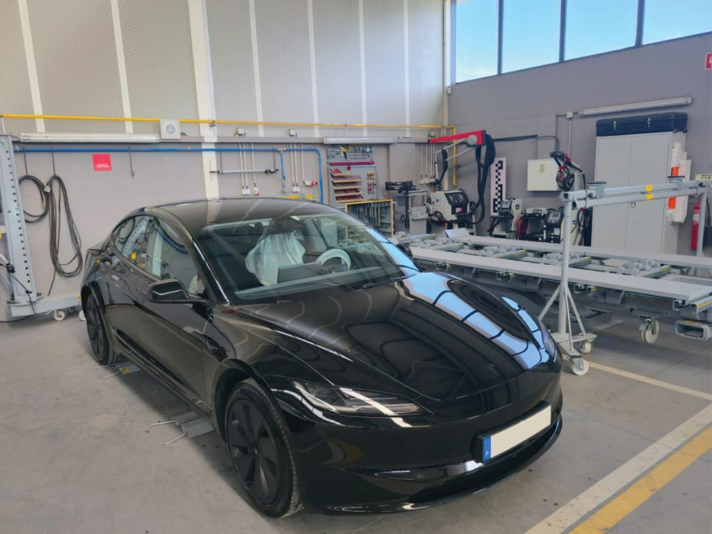 Tesla Approved Body Shop - autoValverde passa a integrar rede oficial