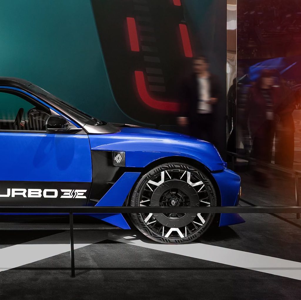 Novo Renault 5 Turbo 3E apresentado no Paris Motor Show 2026